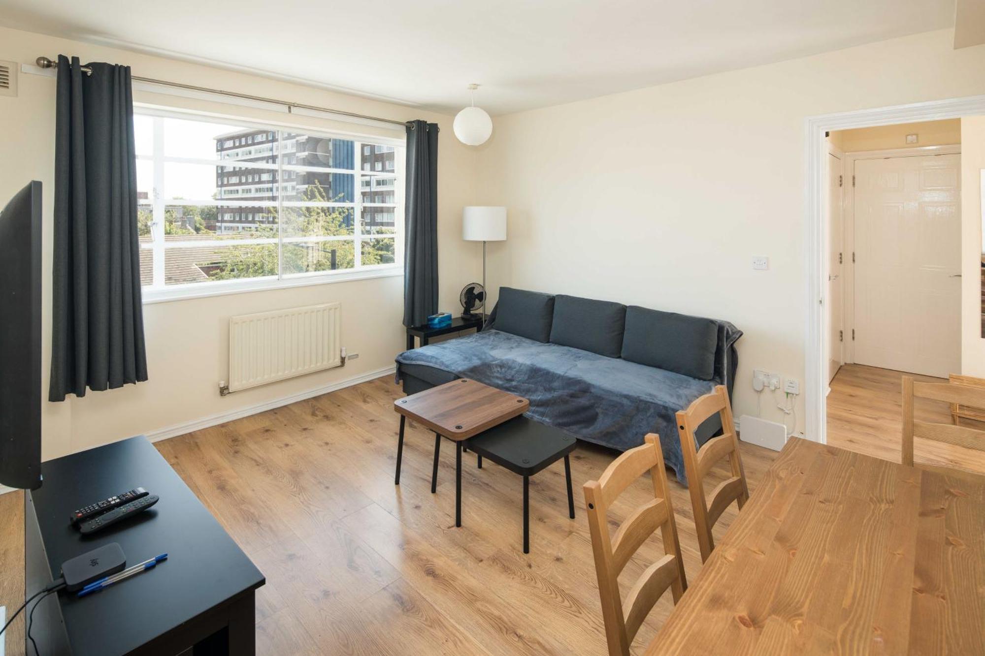 2Bd London Flat - City Buzz & Parkside Serenity Διαμέρισμα Εξωτερικό φωτογραφία